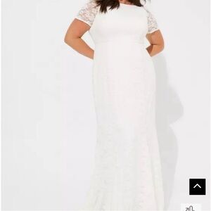 Torrid White Lace Wedding Dress